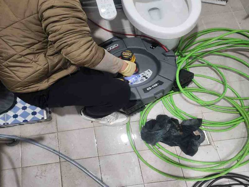 수지 변기막힘 작업사례 2